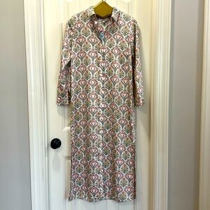 Loft size 4, long sleeve, 100% polyester dress that feels like silk.